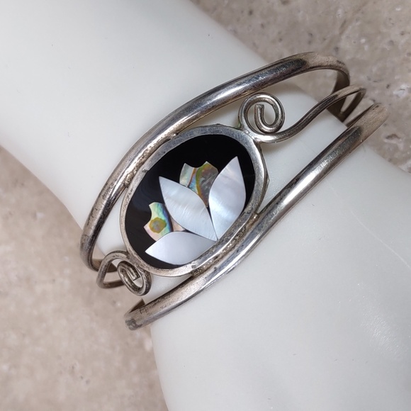 Alpaca Silver Inlay Cuff Bracelet - Picture 1 of 7